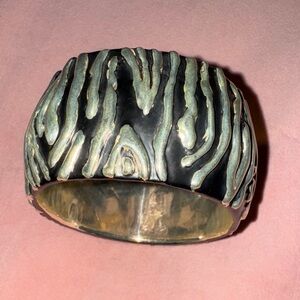 High Fashion Sterling Silver Zebra Bangle Bracelet